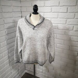 Wind River Outfitting Co. Men's Size Large Grey Made in Canada Sweater